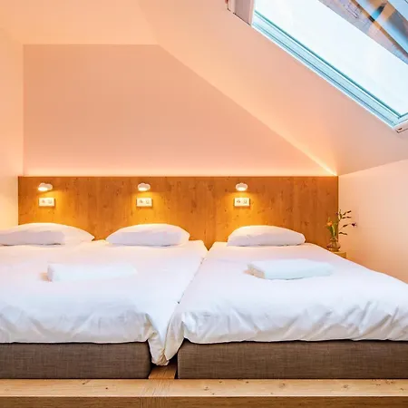 Bunk * Amsterdam
