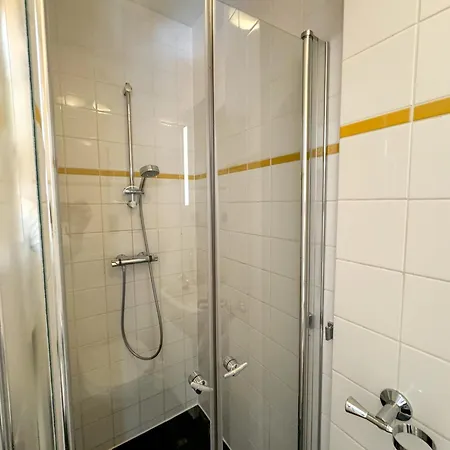 Yourbnb Haarlemmerstraat Amsterdam