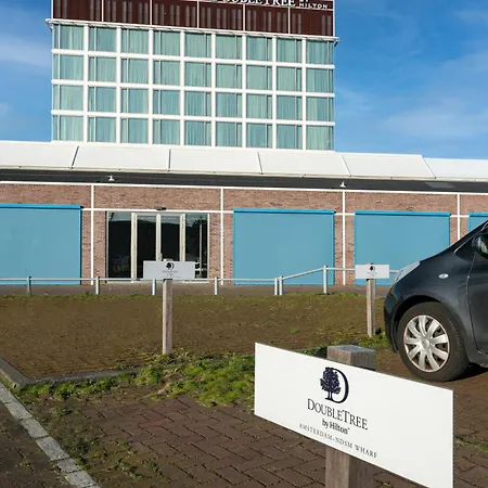 Doubletree By Hilton - Ndsm Wharf