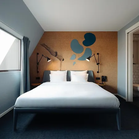 Hotel Conscious The Tire Station 3*