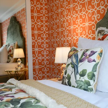 Estheréa Hotel 4*