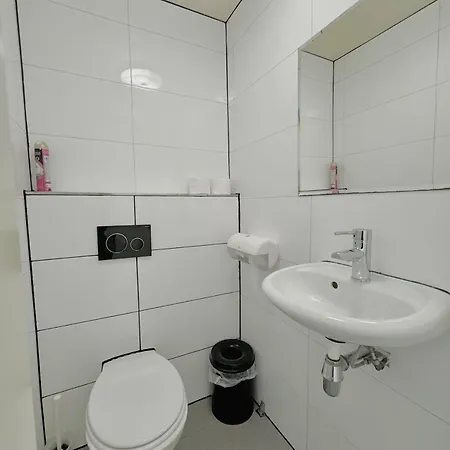 Hotel Cs 2*