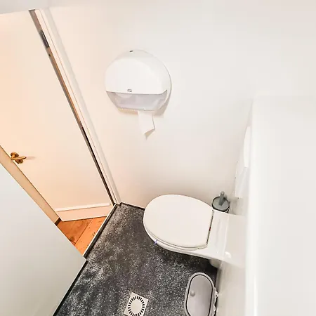 Hotel The @ Mps Noorderzon Amsterdam