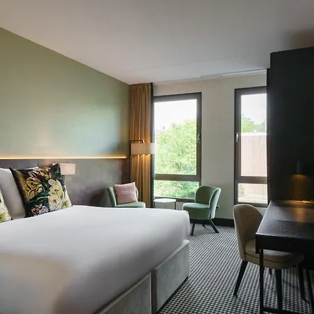 Hotel Monet Garden 4*
