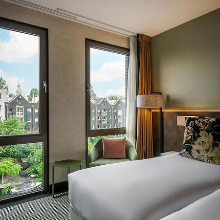 Monet Garden Hotel