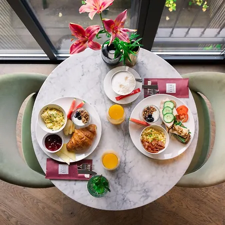 Hotell Maison Elle 4*
