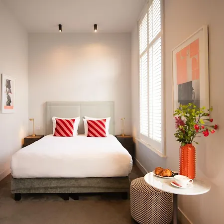 Maison Elle Hotell 4*