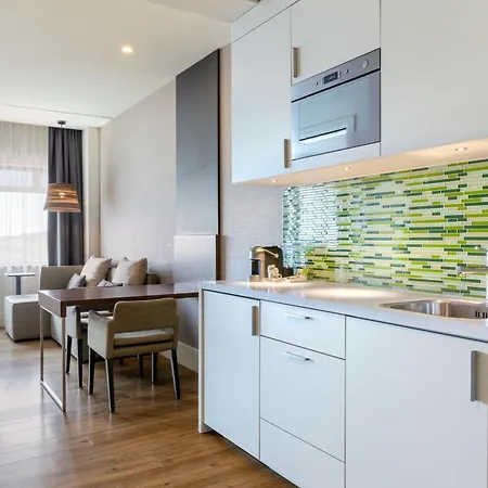 Element Hotel