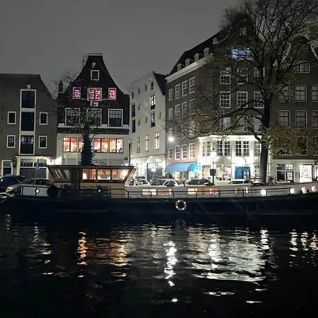 Woonboot Josja *
