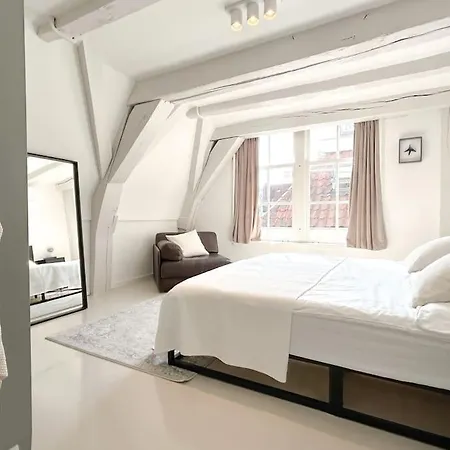 Wijnkopershuis Hendricksz Apartment Amsterdam