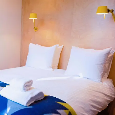 Basecamp 4* Amsterdam