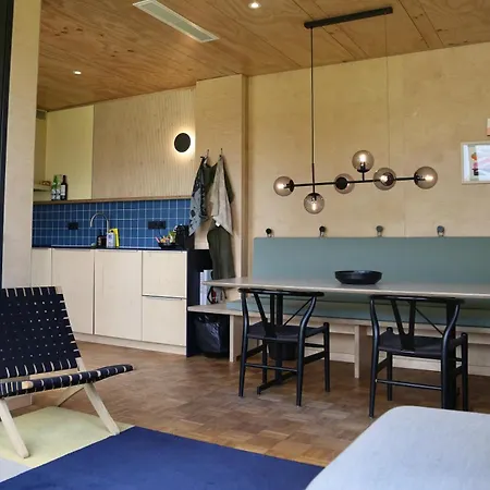 Basecamp 4*