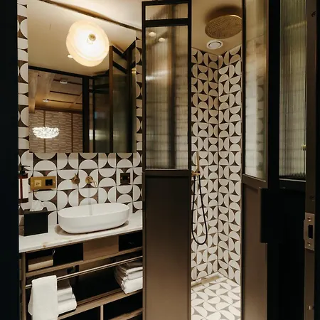 The Diamond Hotel 5*