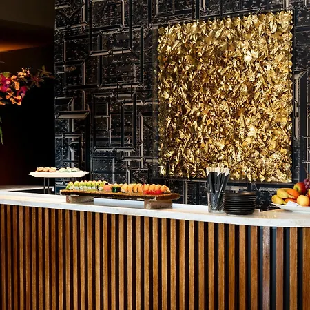 Apollo Amsterdam, A Tribute Portfolio Hotel 4*