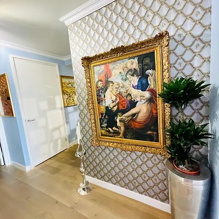 Empress House Apartment Amsterdam