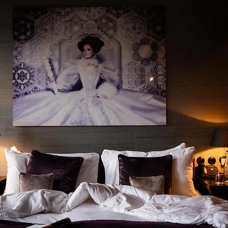 Canal House Hotel