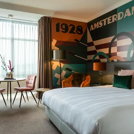 Apollo Amsterdam, A Tribute Portfolio Amsterdam