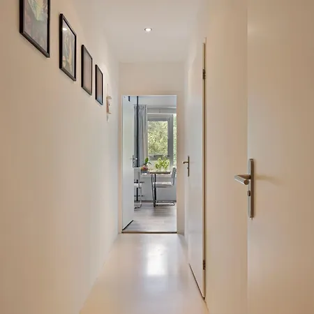 公寓 Cozy Retreat With Park Views And Free Parking 阿姆斯特丹