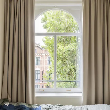Exclusive Design Loft Downtown Next To Vondelpark Апартаменты *