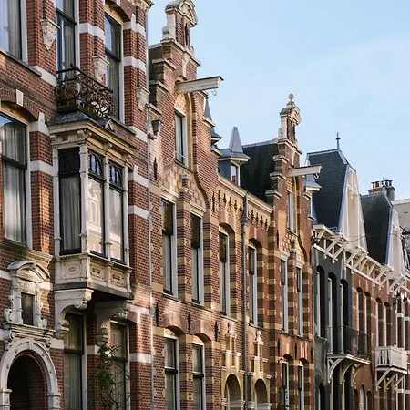 Sonder Park House 4* Amsterdam
