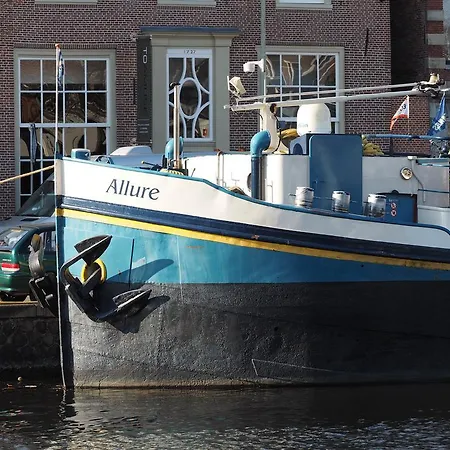Hotelboat Allure Hotel 2*