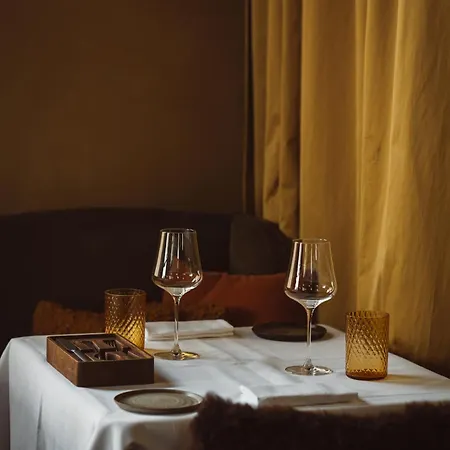 De Durgerdam, Hotel 5*