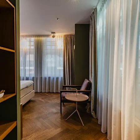 De Hallen 4* Amszterdam