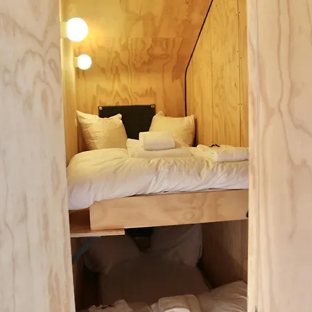 Basecamp Hotel