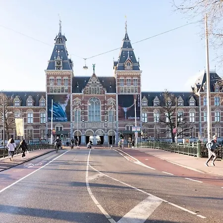 Charming - De Pijp Amsterdam