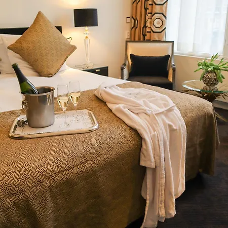 Hotel Ambassade