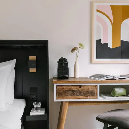 Sonder Park House Hotel