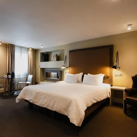 Hotel Roemer 4*