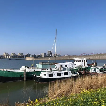 Floating Bed and breakfast Ámsterdam