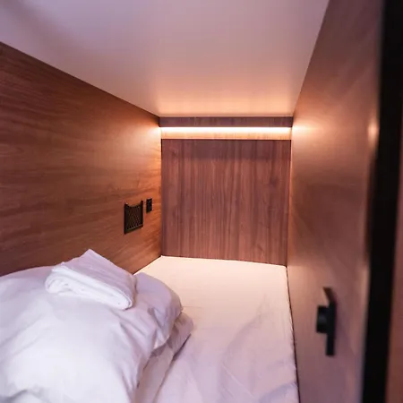 Hotel Cabins Hotel Amsterdam