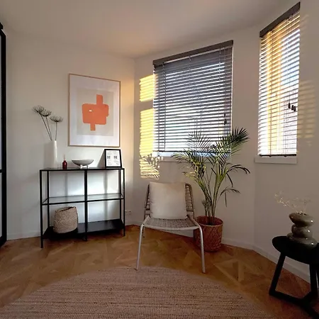 Luxury With Private Bathroom On Great Location. Amsterdam