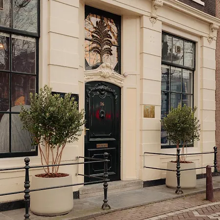 Adam's Canal House Hotel