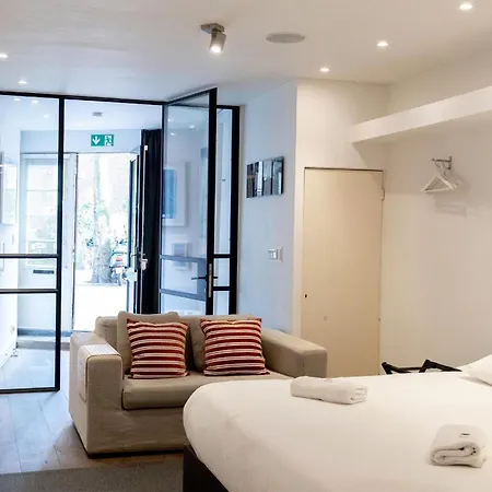 Spui In Center Bed & Breakfast