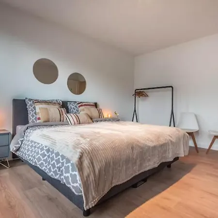 Appartement De Tulp Luxury - Free Parking!