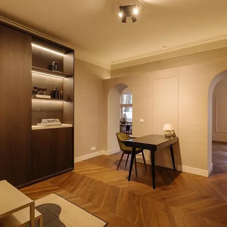 بيت شباب Sophisticated In *