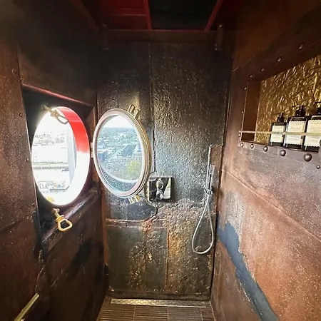 阿姆斯特丹法拉达起重机酒店 5*