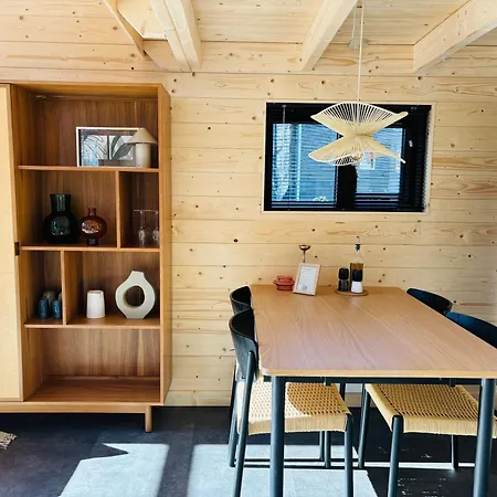 Hotel Basecamp