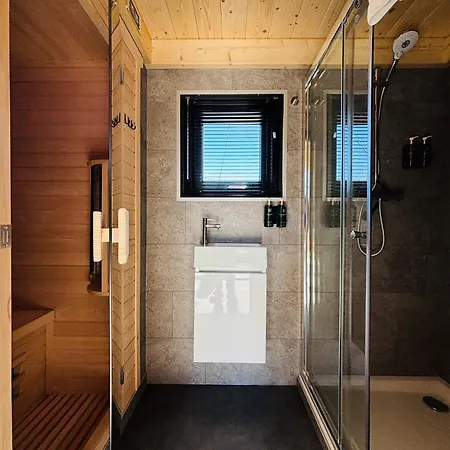 Hotel Basecamp Amsterdam