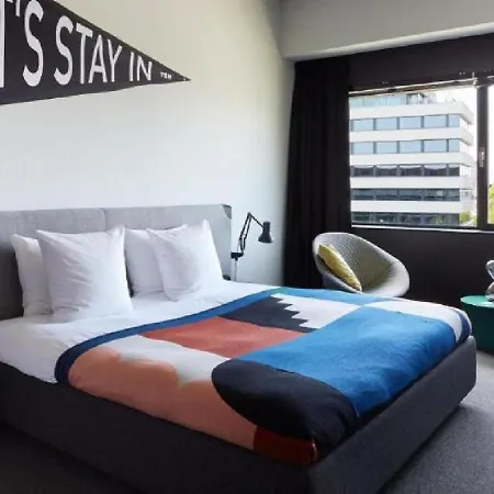 The Social Hub West 4 Star Hotel 4*