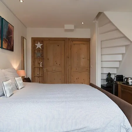 A 2* Amsterdam