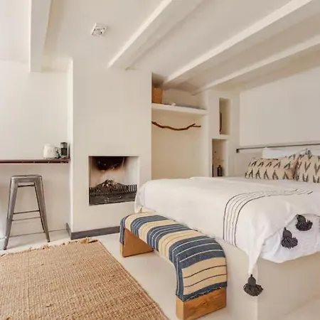 Apartment Luxury In The Location Of *