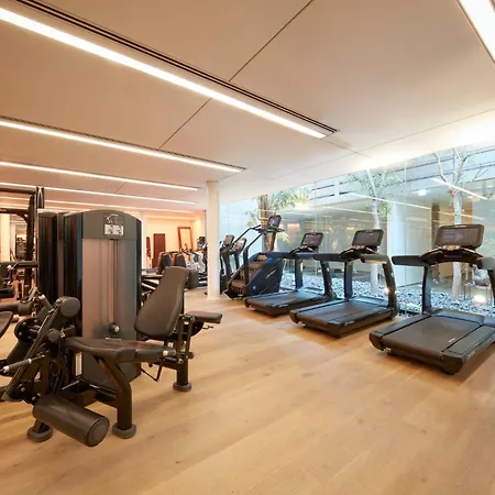 Conservatorium 5*