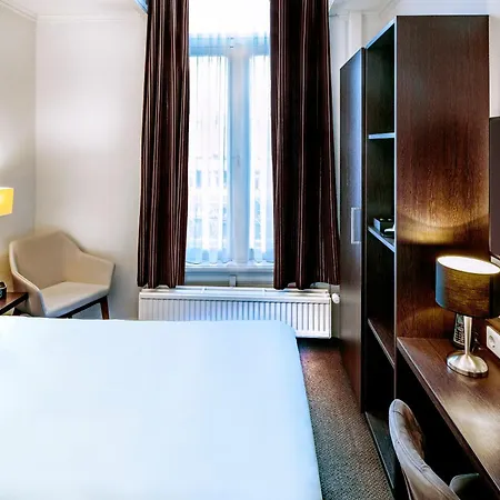 Hotel Nes