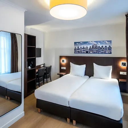 Nes Hotel 3*