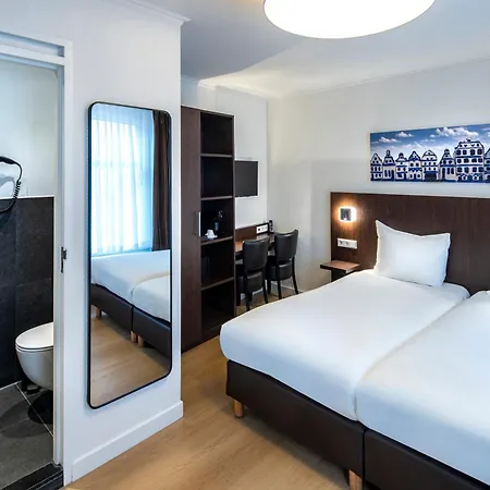 Hotel Nes