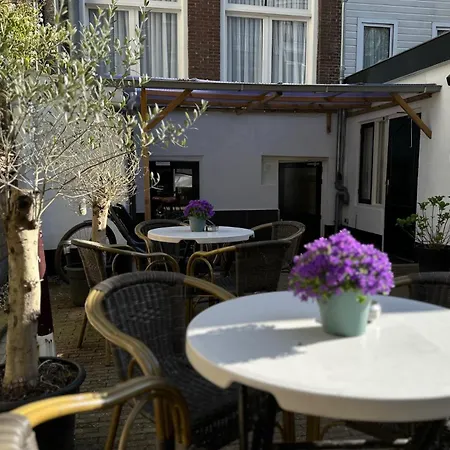 De Munck Hotel 2*